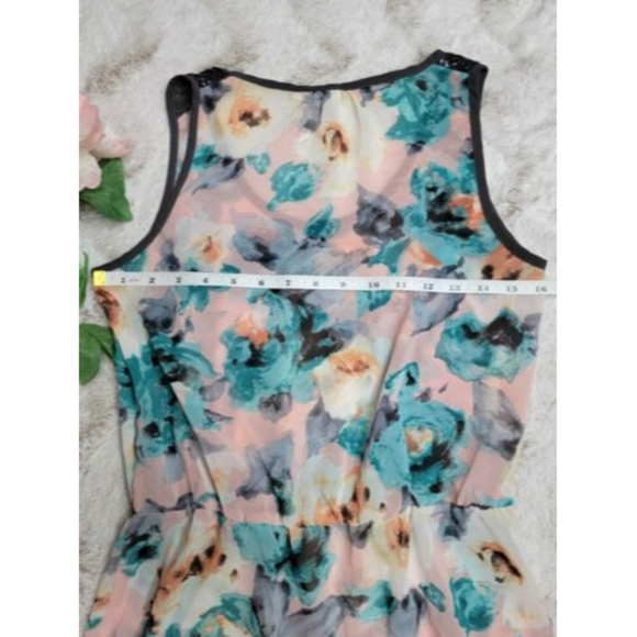 Bellatrix Watercolor Floral Print Beaded Shoulder Sleeveless Peplum Blouse Sz S - Picture 8 of 10